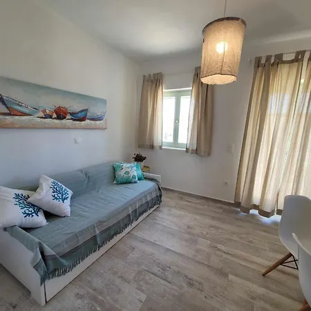 Marita's Retreat * Naousa (Paros)