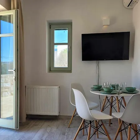 Marita's Retreat Apartment Naousa (Paros)